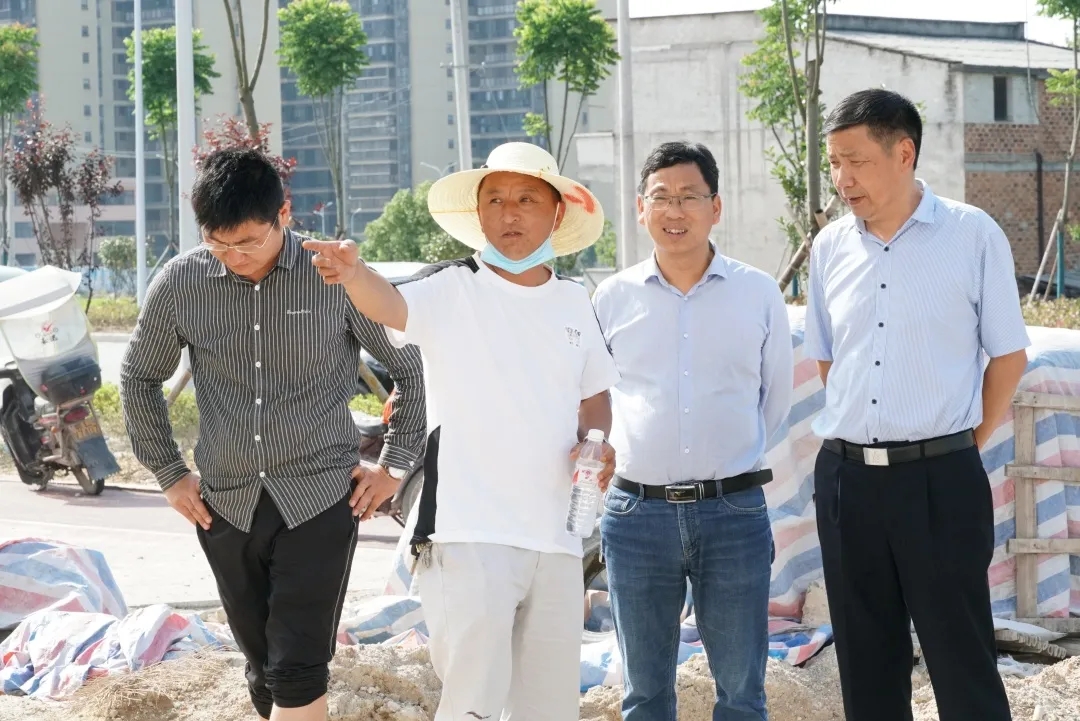 640.webp (8).jpg 640.webp (8).jpg