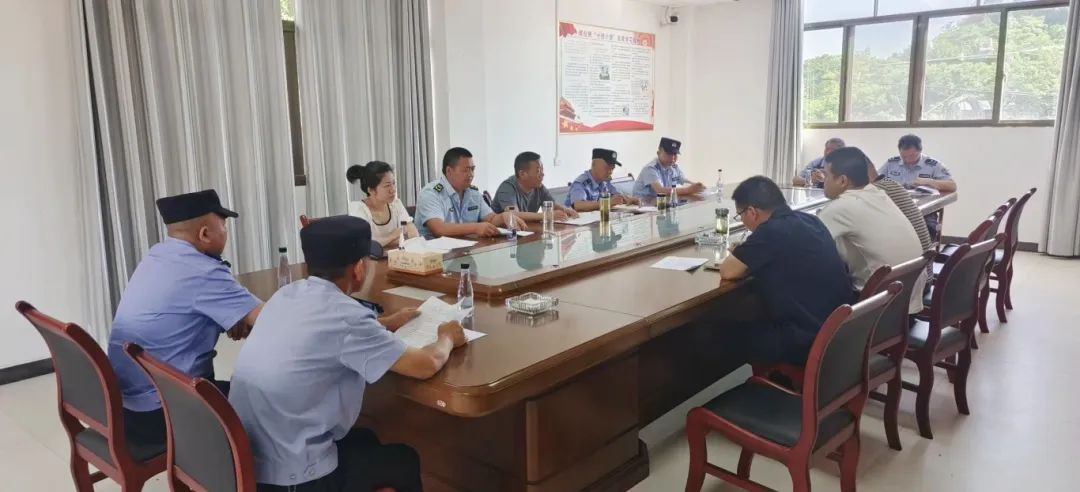 35ed54c542fa1f5d3d1ad20dfd1f4cac.jpg 35ed54c542fa1f5d3d1ad20dfd1f4cac.jpg